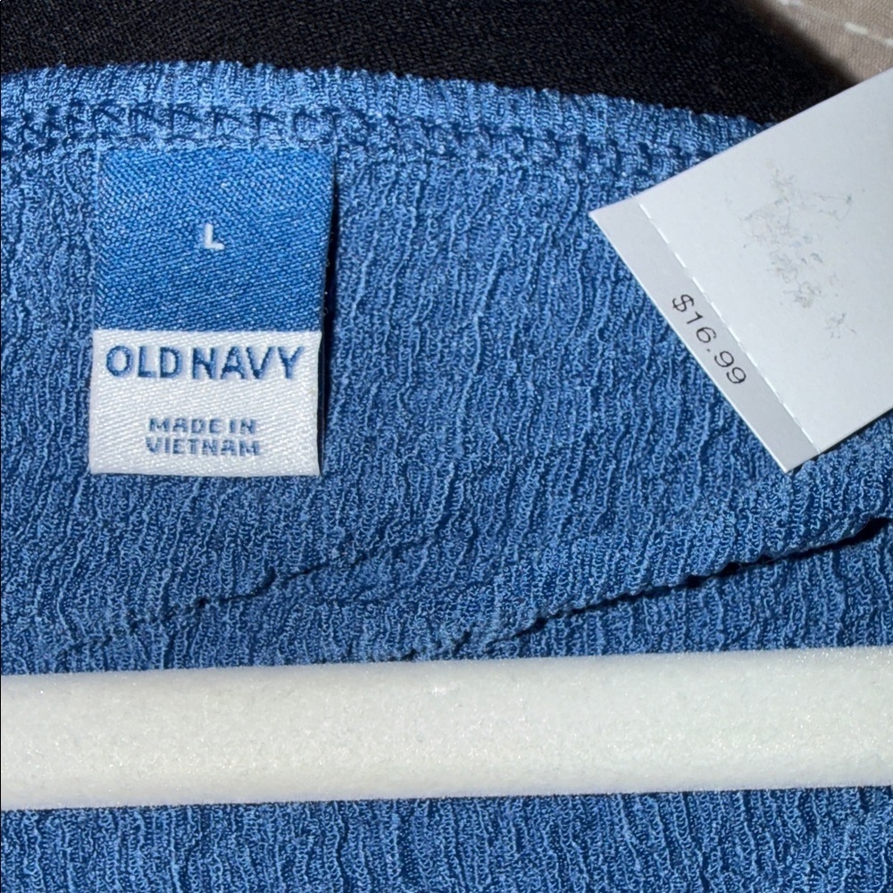 🌺NWT-Old Navy Fitted Square-Neck T-Shirt-Textured Blue - Picture 5 of 6